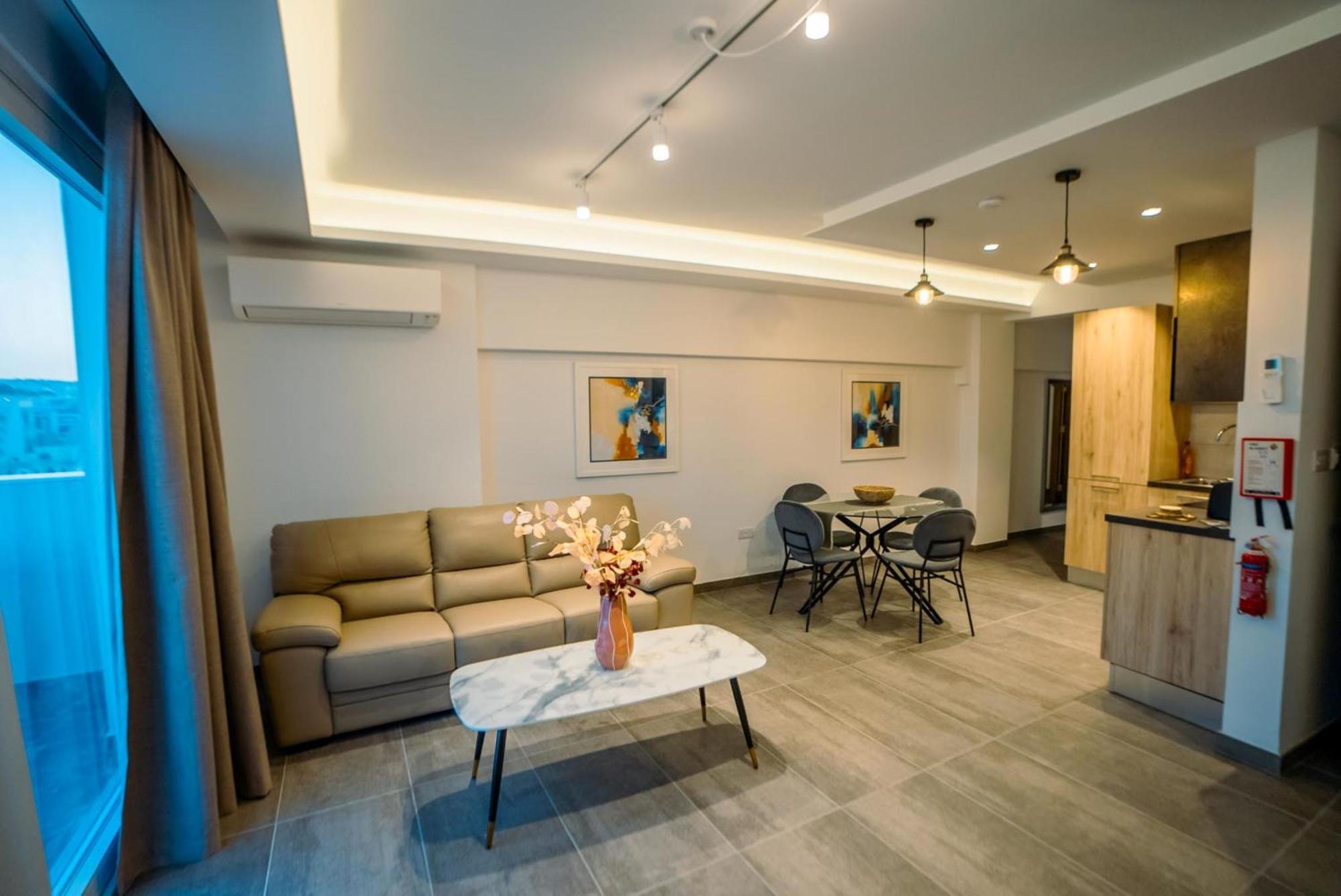 Apartmán 86 Spinola Bay Saint Julian's Exteriér fotografie